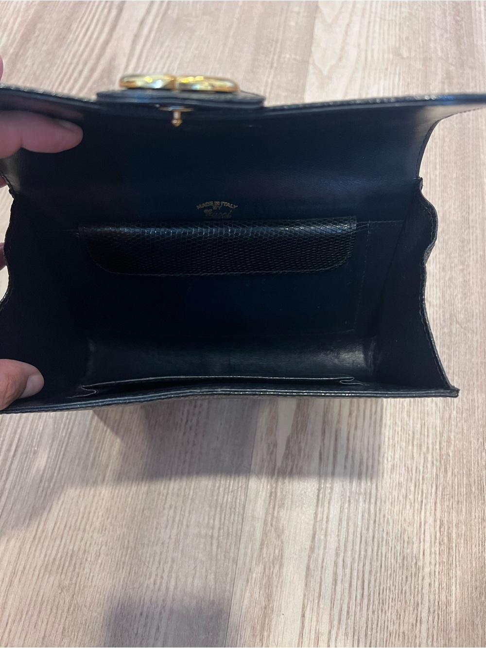 Vintage Gucci clutch - Picture 6 of 7